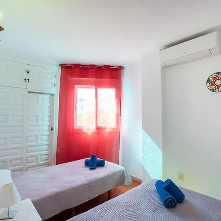 Palmeras 6 Menyber * Nerja